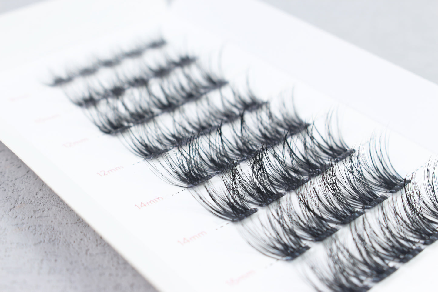 SH’AMOR Cosmetics press on lash clusters